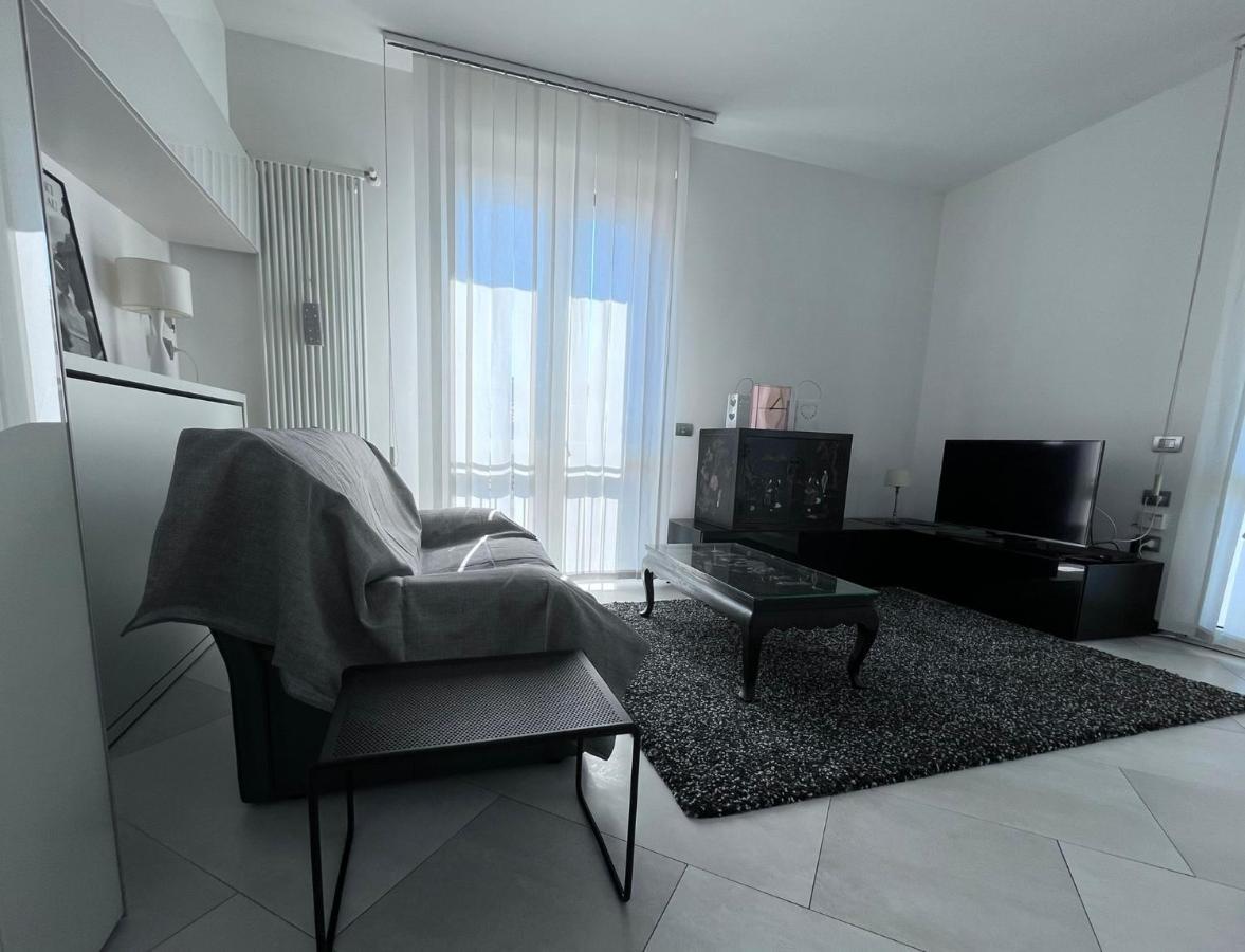 Villa Fenix Milano Extérieur photo